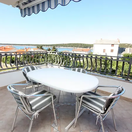 And By The Sea Barbat, Rab - 5068 Gasthuis