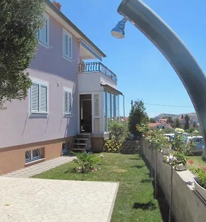 And By The Sea Barbat, Rab - 5068 4*