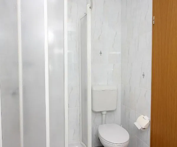 And By The Sea Barbat, Rab - 5068 4* Barbat na Rabu